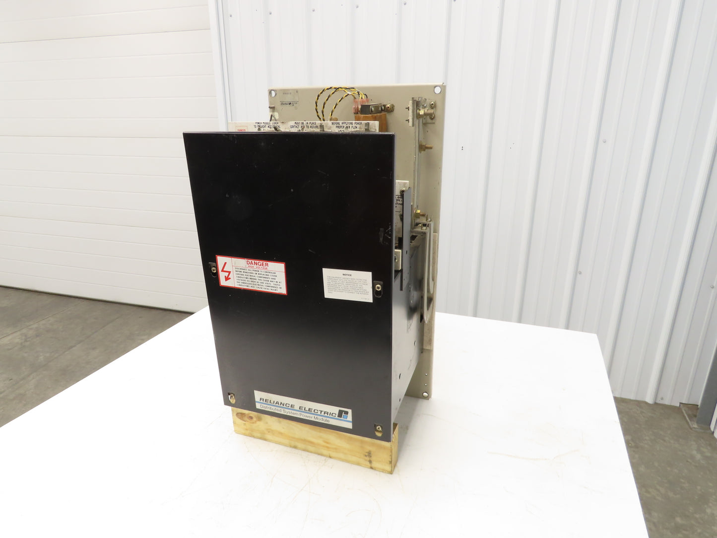 Reliance Electric 803612-SE Distributed System Power Module 460V 3ph 50/60hz
