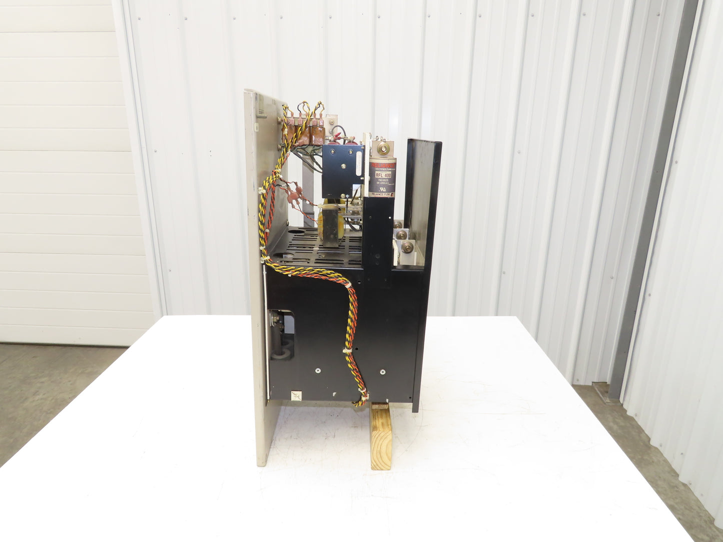 Reliance Electric 803612-SE Distributed System Power Module 460V 3ph 50/60hz