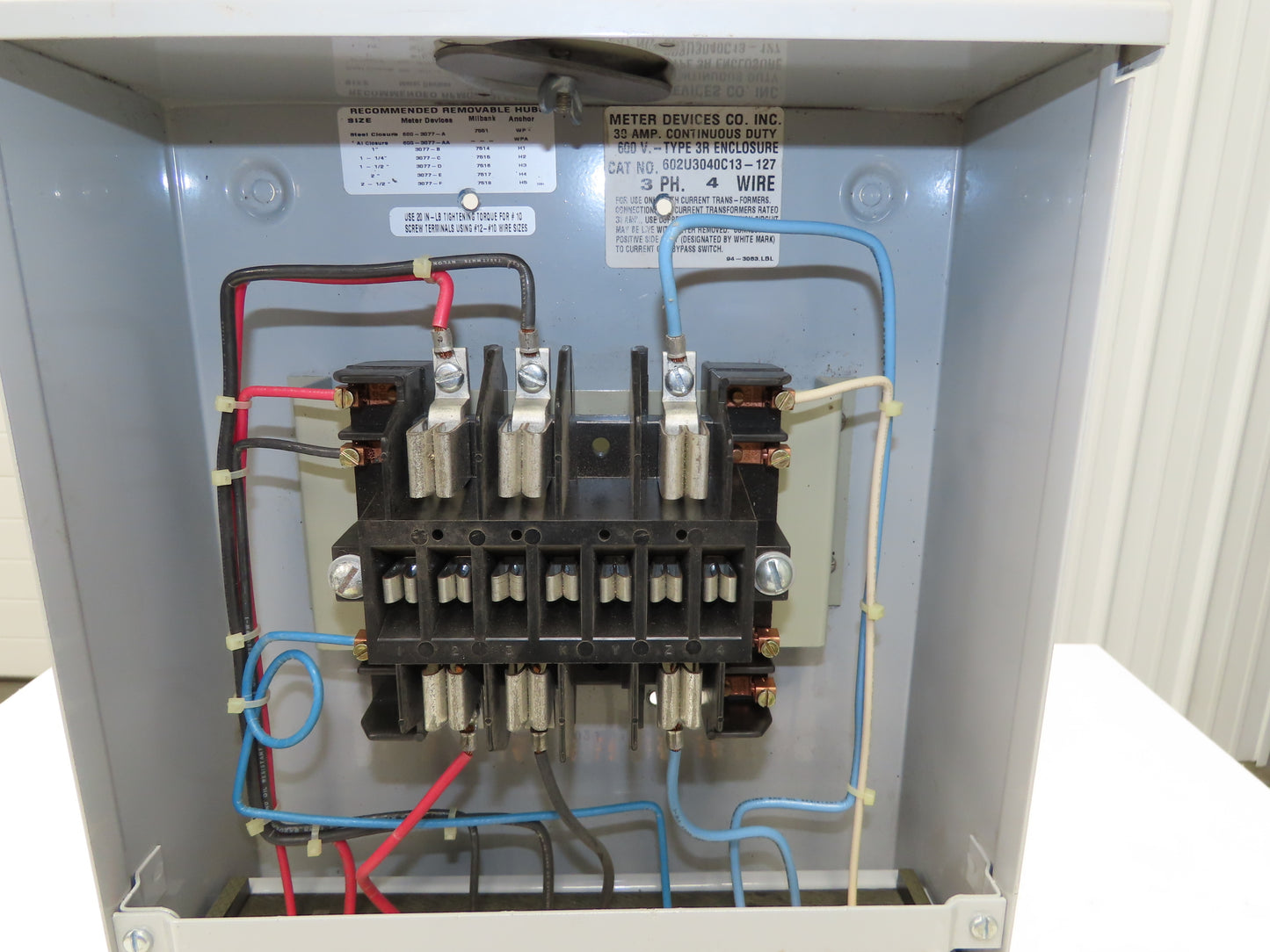 Meter Devices Co. 602U3040C13-127 Meter Socket 30A 3Ph 600V 4 Wire 13 Terminal