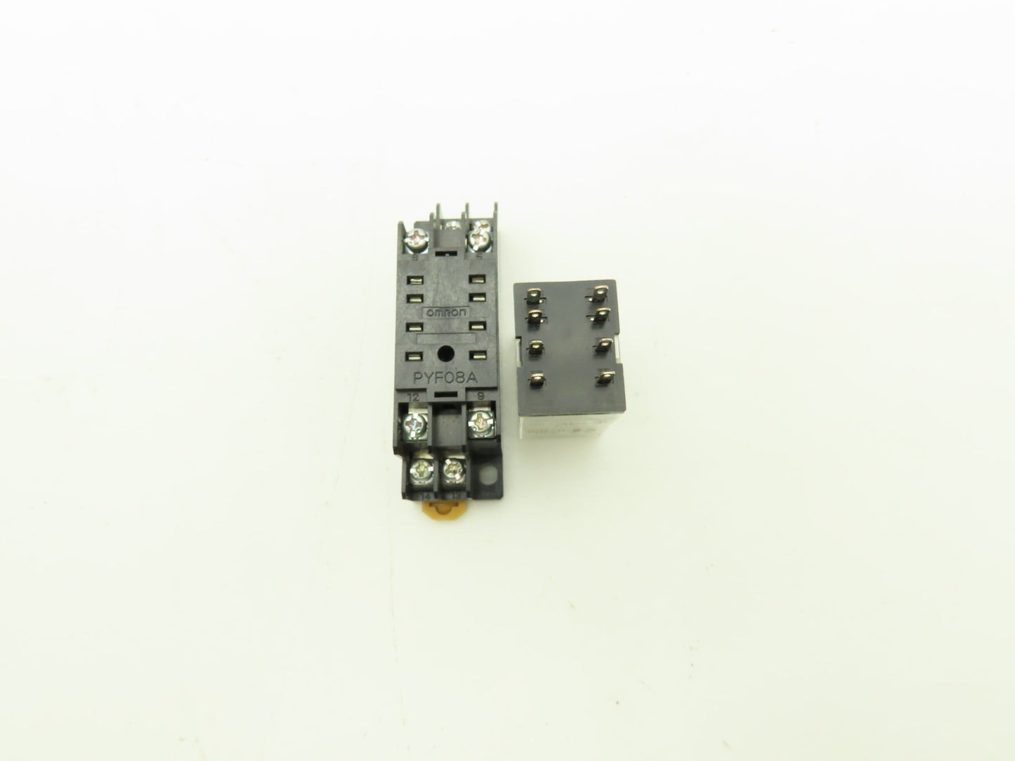Omron MY2N Relay 24vdc 10A Lot of 43