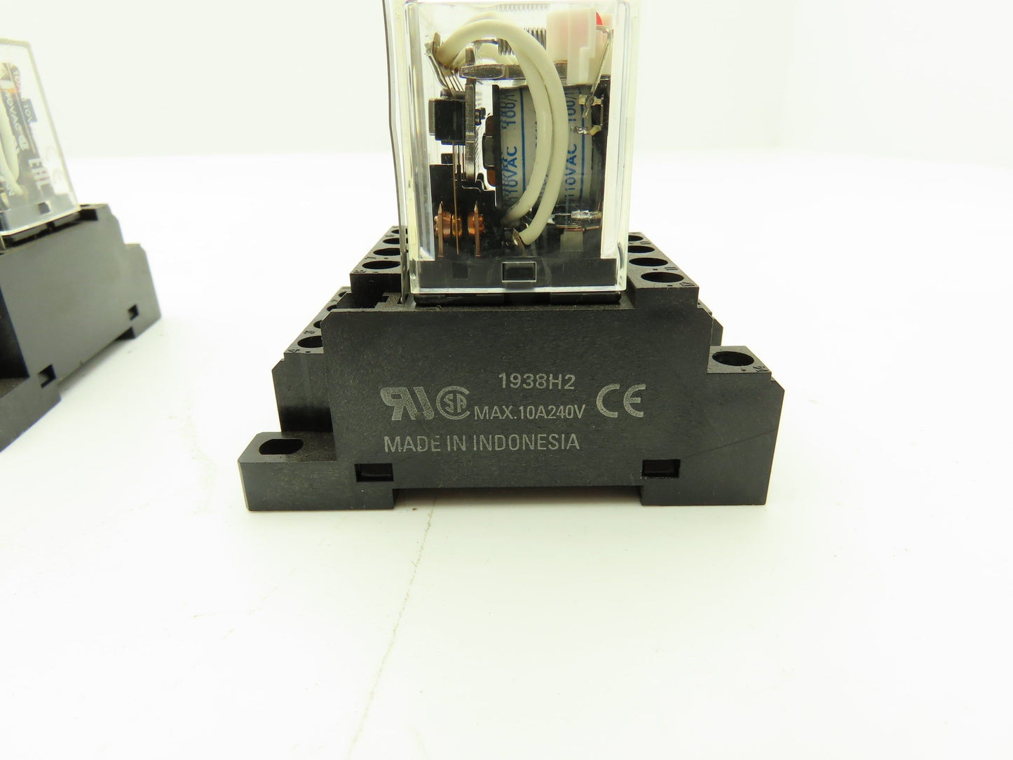 Omron LY4N 24VDC Relay W/Base Lot of 10