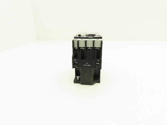 Shamrock Robusta TC1-D32 01 Contactor Motor Starter 3Ph 600V 25Hp 1NC Coil 120V