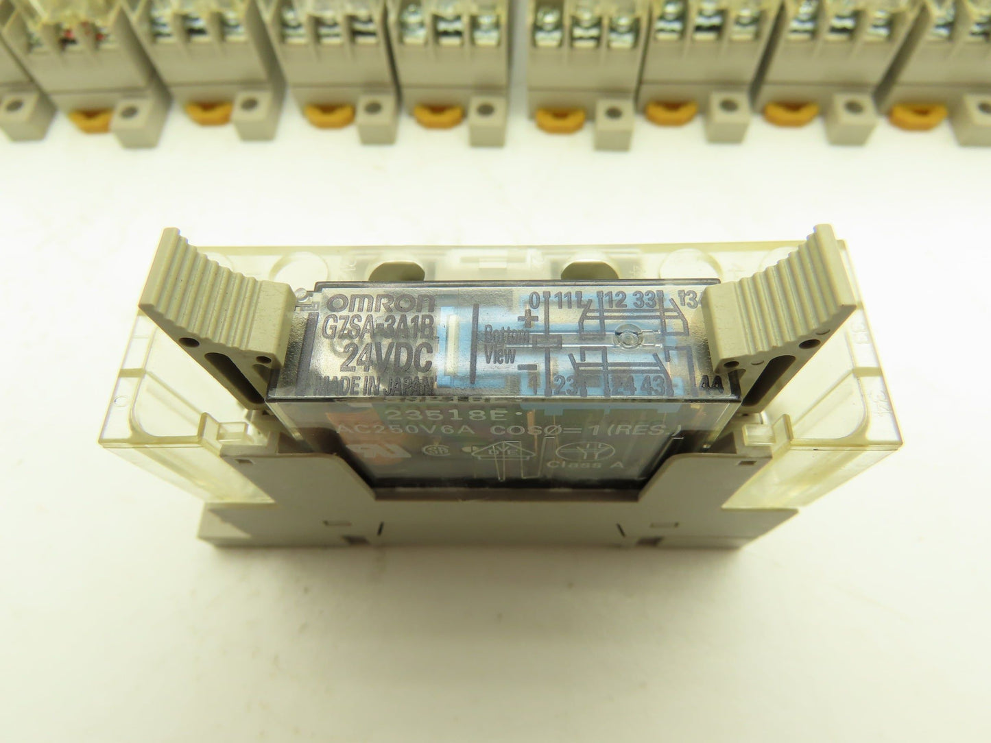 Omron G7SA-3A1B Relay W/Base 6A 30vdc 250vac 24v Coil Lot of 17