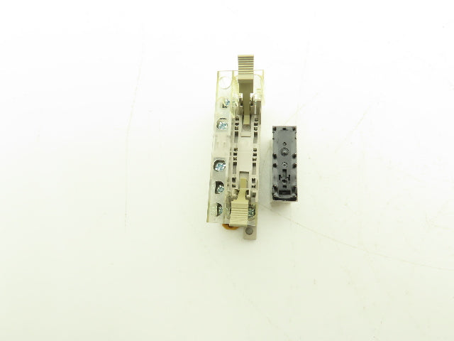 Omron G7SA-3A1B Relay W/Base 6A 30vdc 250vac 24v Coil Lot of 17