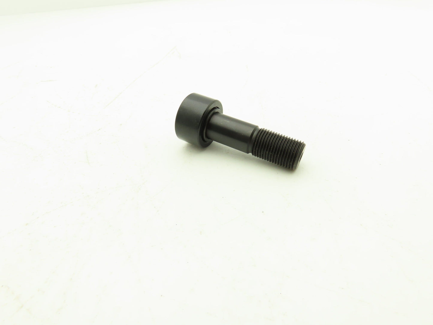 Carter C-3051-A Cam Follower 1-1/8" Roller Dia 5/8"W 5/8"-18 Stud Lot of 11