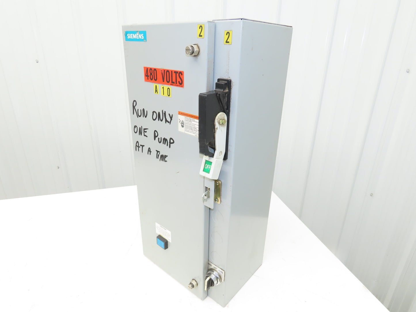 Siemens 17FSH92BF Combination Motor Starter 200A 25HP 600V 3ph