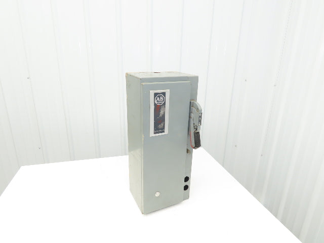 Allen-Bradley 512-AAB-24 Combination Starter Fusible 600V 3PH 5HP 120V Coil
