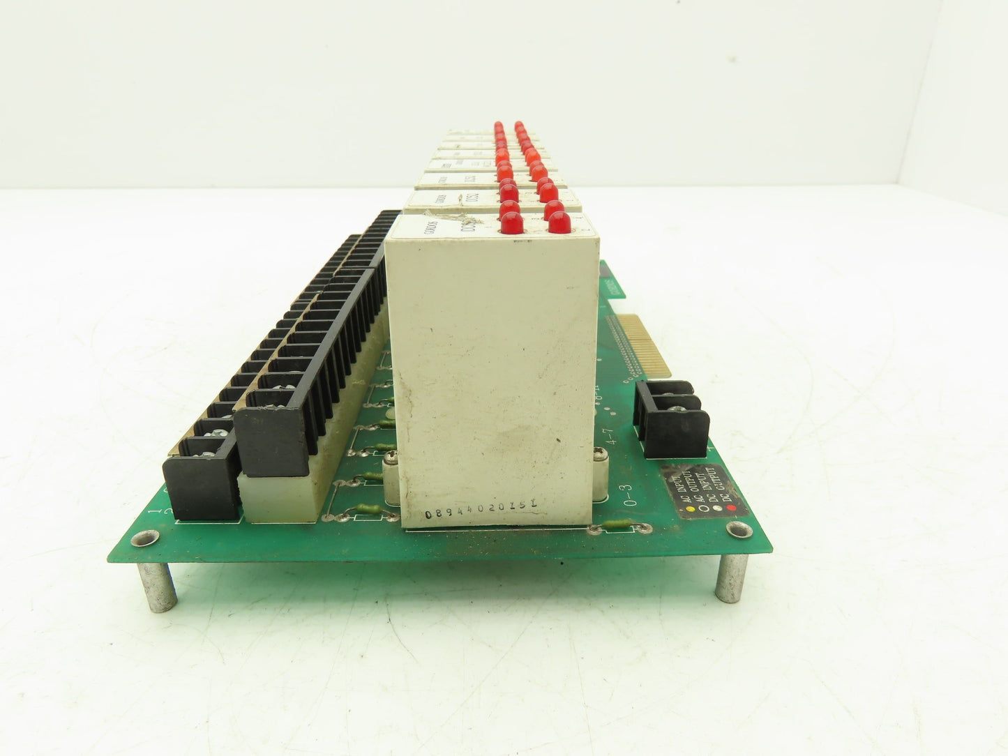 Gordos Arkansas PB-32Q Circuit Board with 8 IDC5Q 4-Channel input Modules