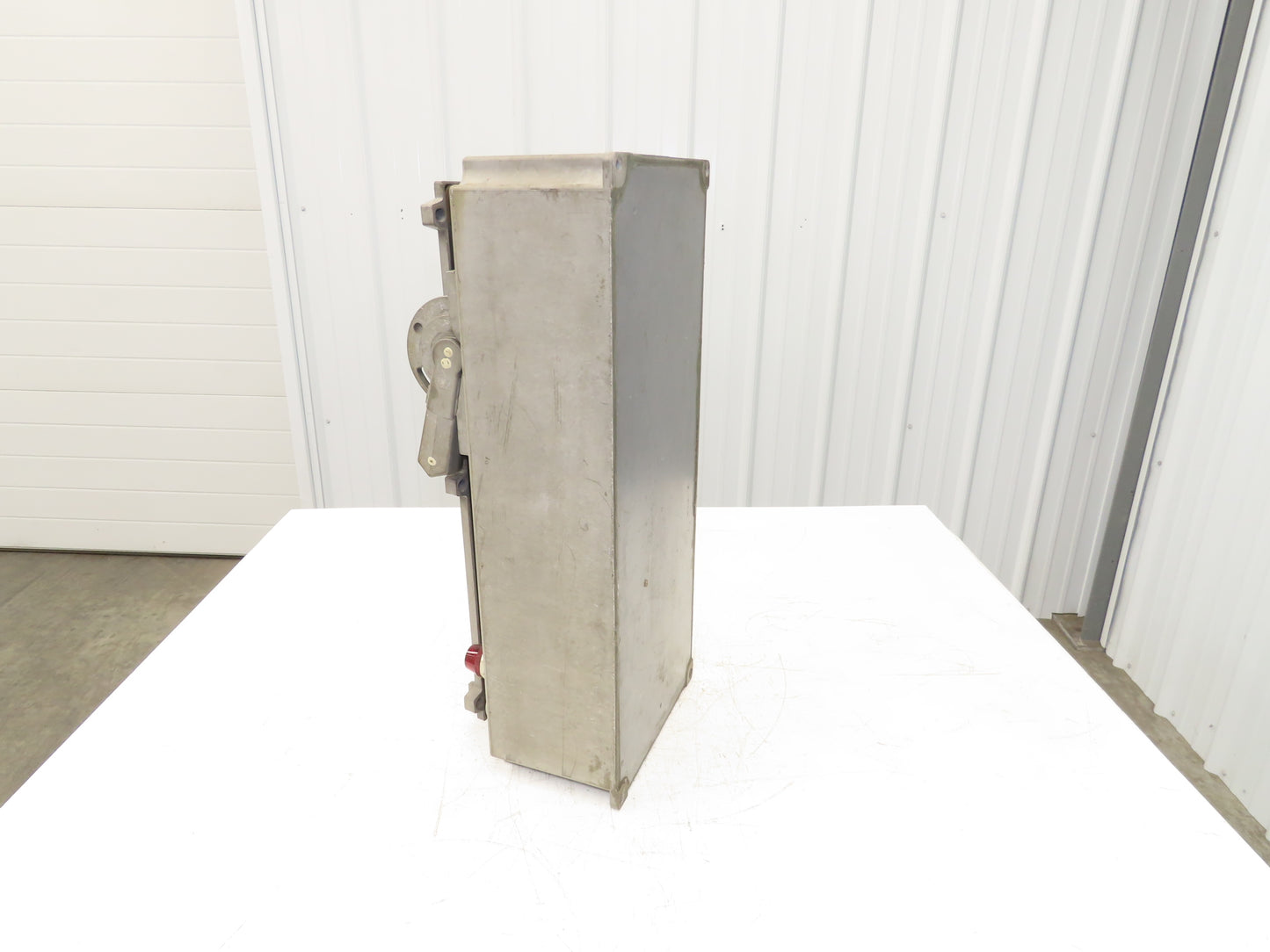 Allen-Bradley 502-T694890-1 Combination Starter Fusible 600V 3PH 10HP 120V Coil