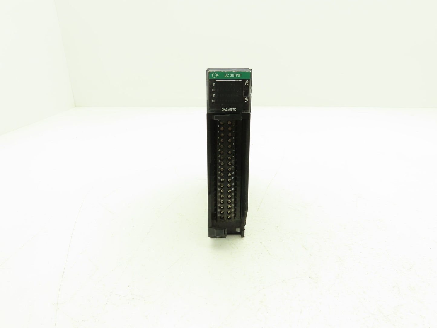 Allen Bradley 1756-OB16D DC Diag Out 16Pt Ser A Cat Rev E01 F/W Rev 2.3
