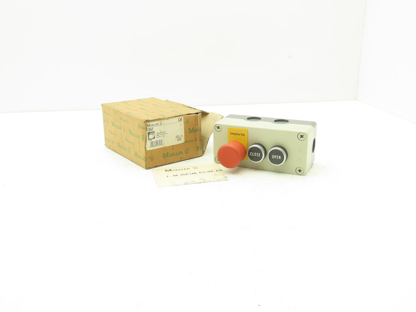 Moeller PSB-3 Pushbutton Station Open/Close/Emergency Stop