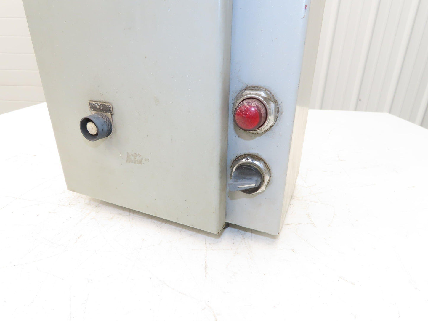 General Electric NP-161815-X Combination Motor Starter Fused 30 Amp 600VAC 10HP