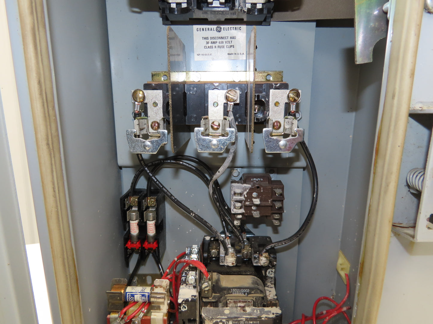 General Electric NP-161815-X Combination Motor Starter Fused 30 Amp 600VAC 10HP