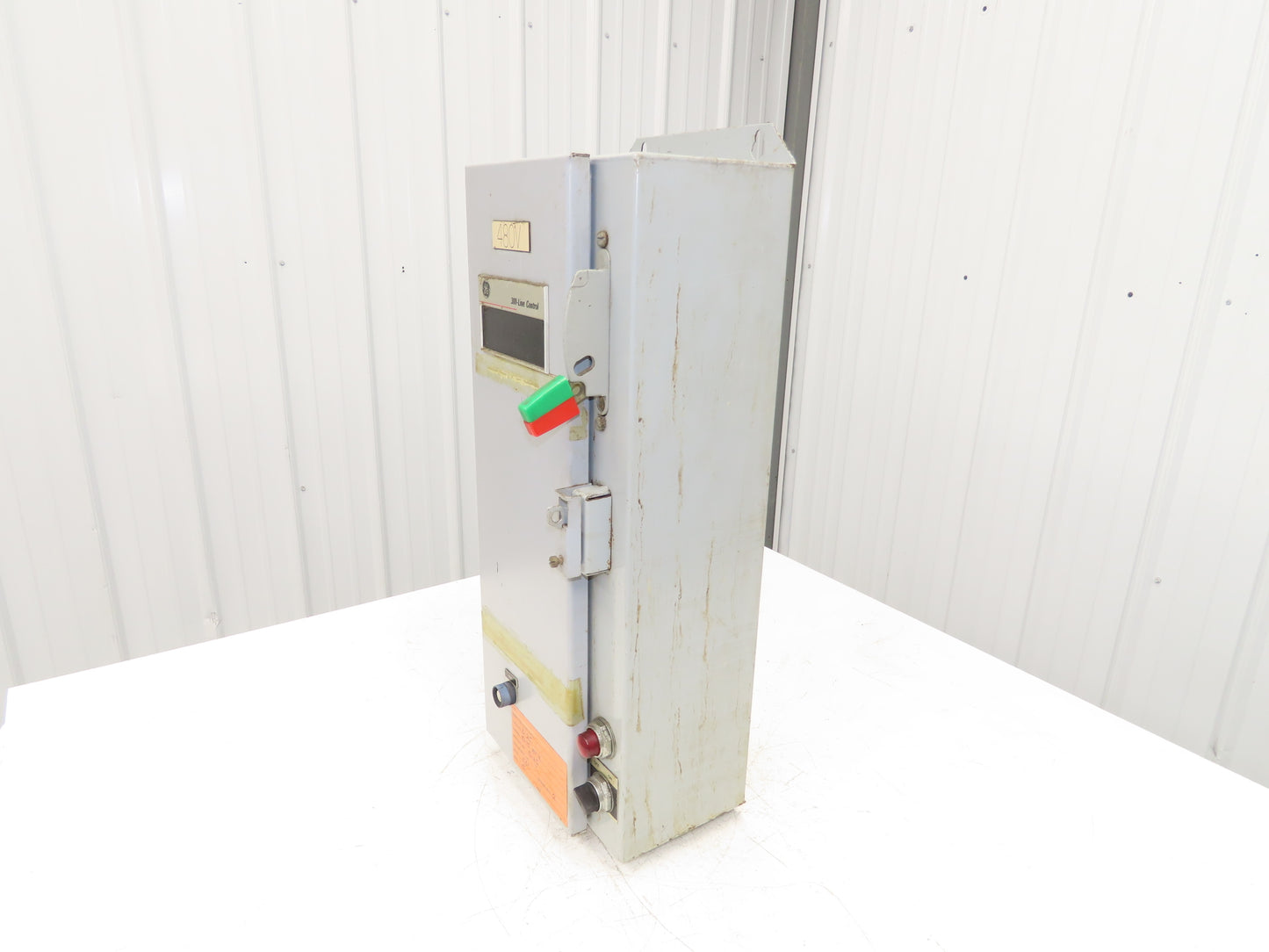 General Electric NP-161815-X Combination Motor Starter Fused 30 Amp 600VAC 5HP