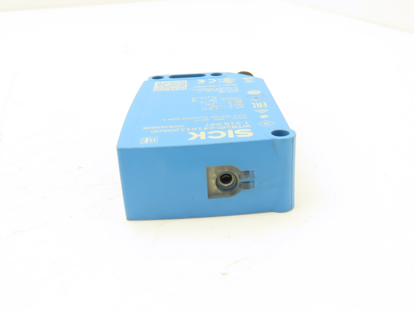 Sick WTB26I-24161120A00 Photoelectric Proximity Sensor 30-2000mm Sensing Range