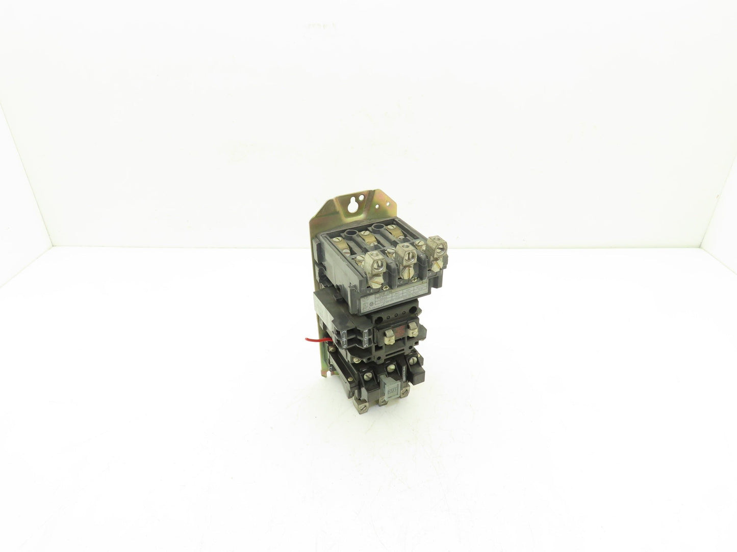General Electric 520F-C0D Contactor Motor Starter 120V Coil 25Hp 3PH 600V