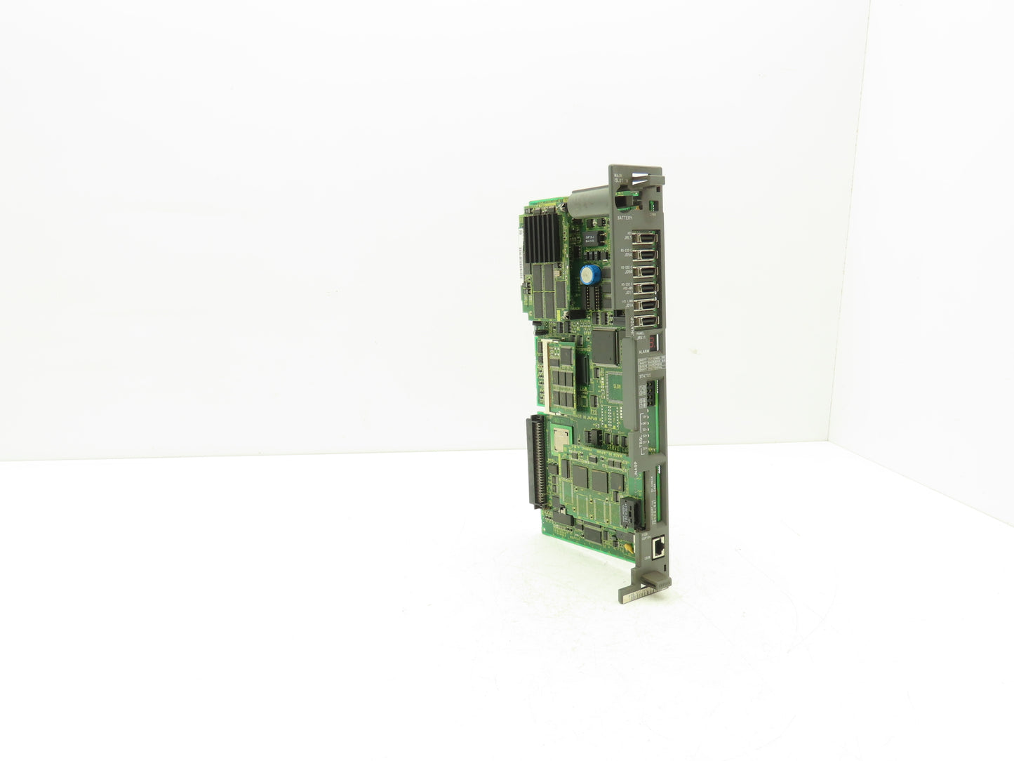 Fanuc A16B-3200-0412/ 08A Main Board Slot Card With SRAM CPU Servo Cards