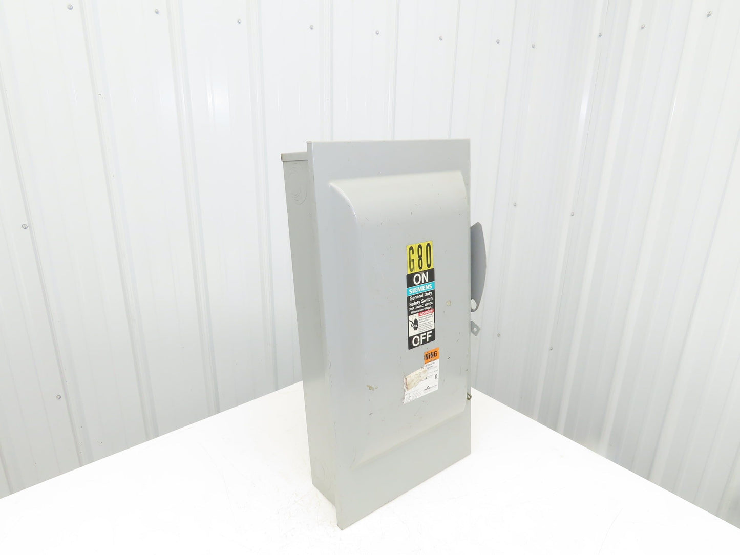 Siemens GF324N Safety Switch Disconnect Fused Stainless Steel 200A 240VAC 60HP
