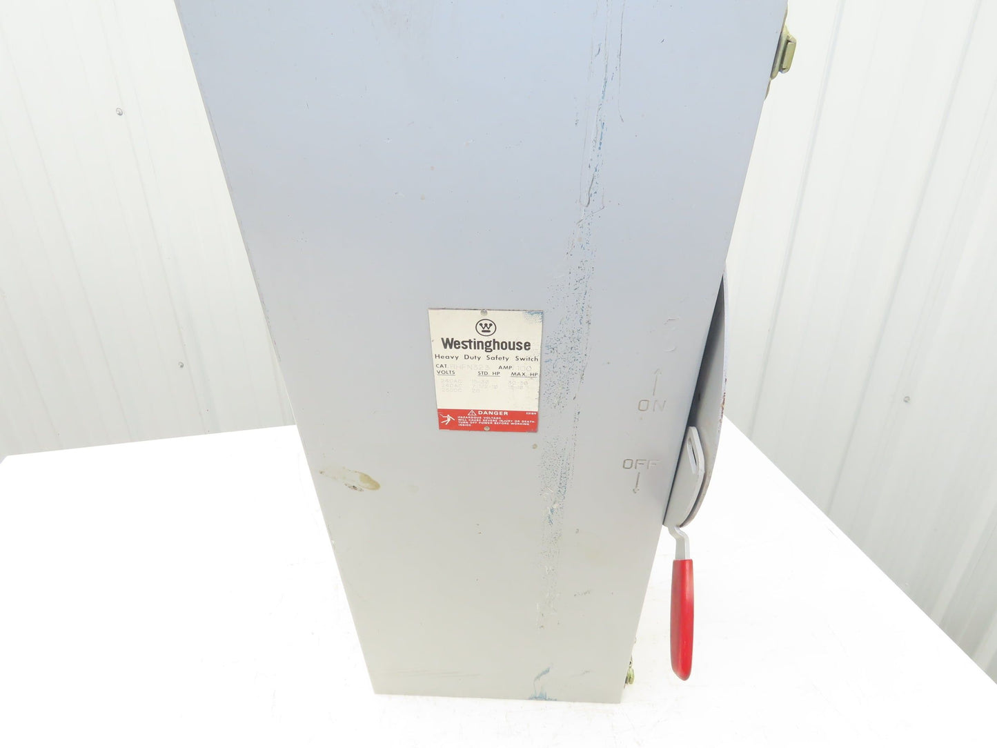 Westinghouse RHFN323 Safety Disconnect Switch 100A 240VAC 30HP 3Ph Fused