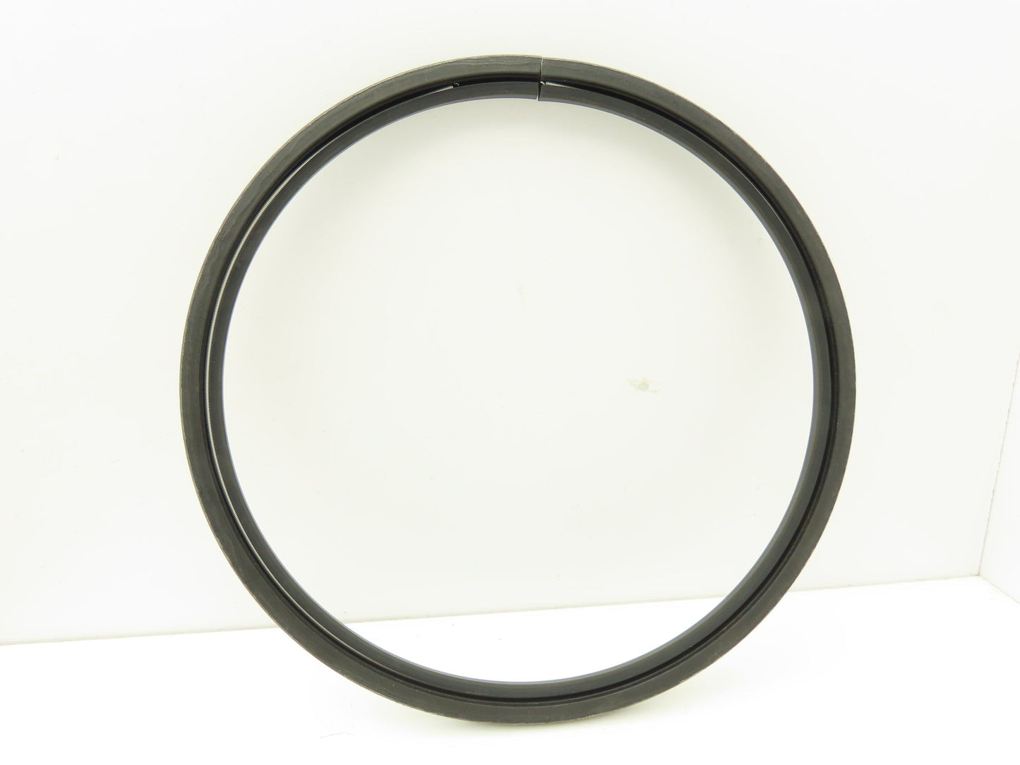 Parker 16364-RUP Split Seal 10" Shaft 11.25" Bore 0.5" D