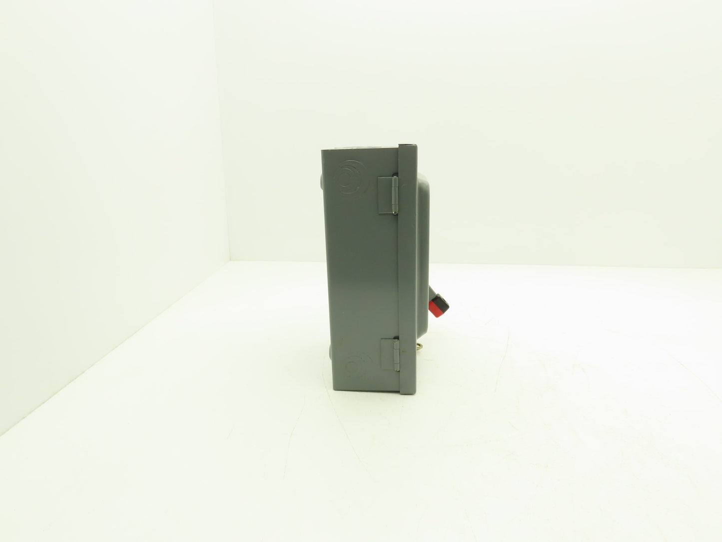 Square D H 321 Fused Safety Disconnect Switch 30A 240VAC 7.5HP 3Ph New
