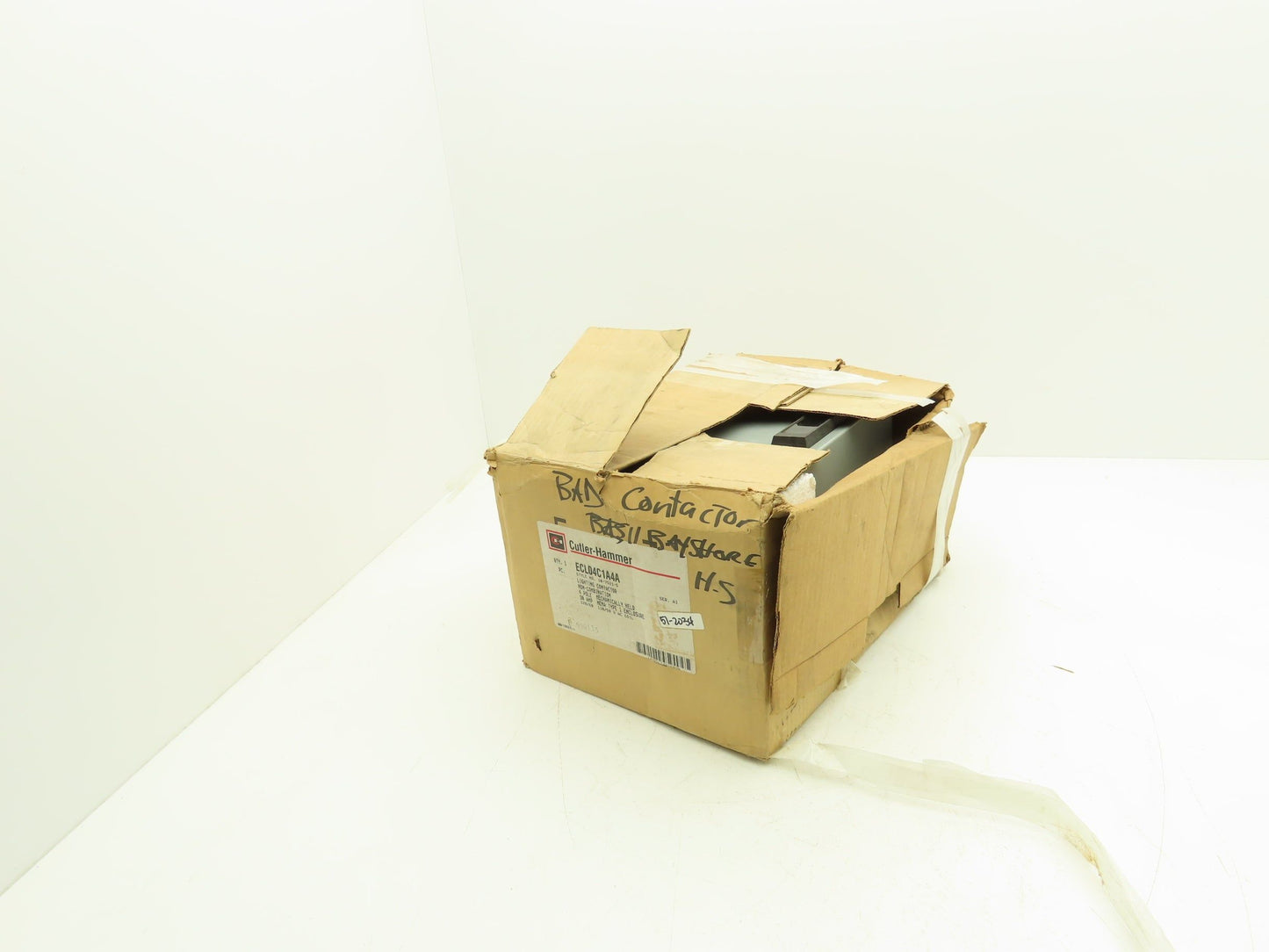 Cuttler Hammer 6710C54G31 ECL04C1A4A Lighting Contactor Electrical Enclosure