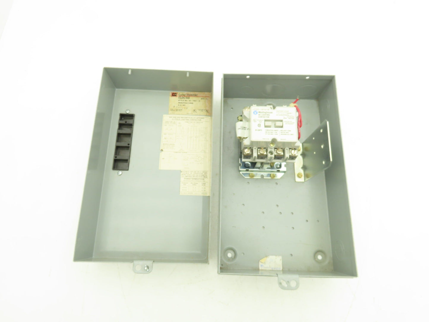Cuttler Hammer 6710C54G31 ECL04C1A4A Lighting Contactor Electrical Enclosure