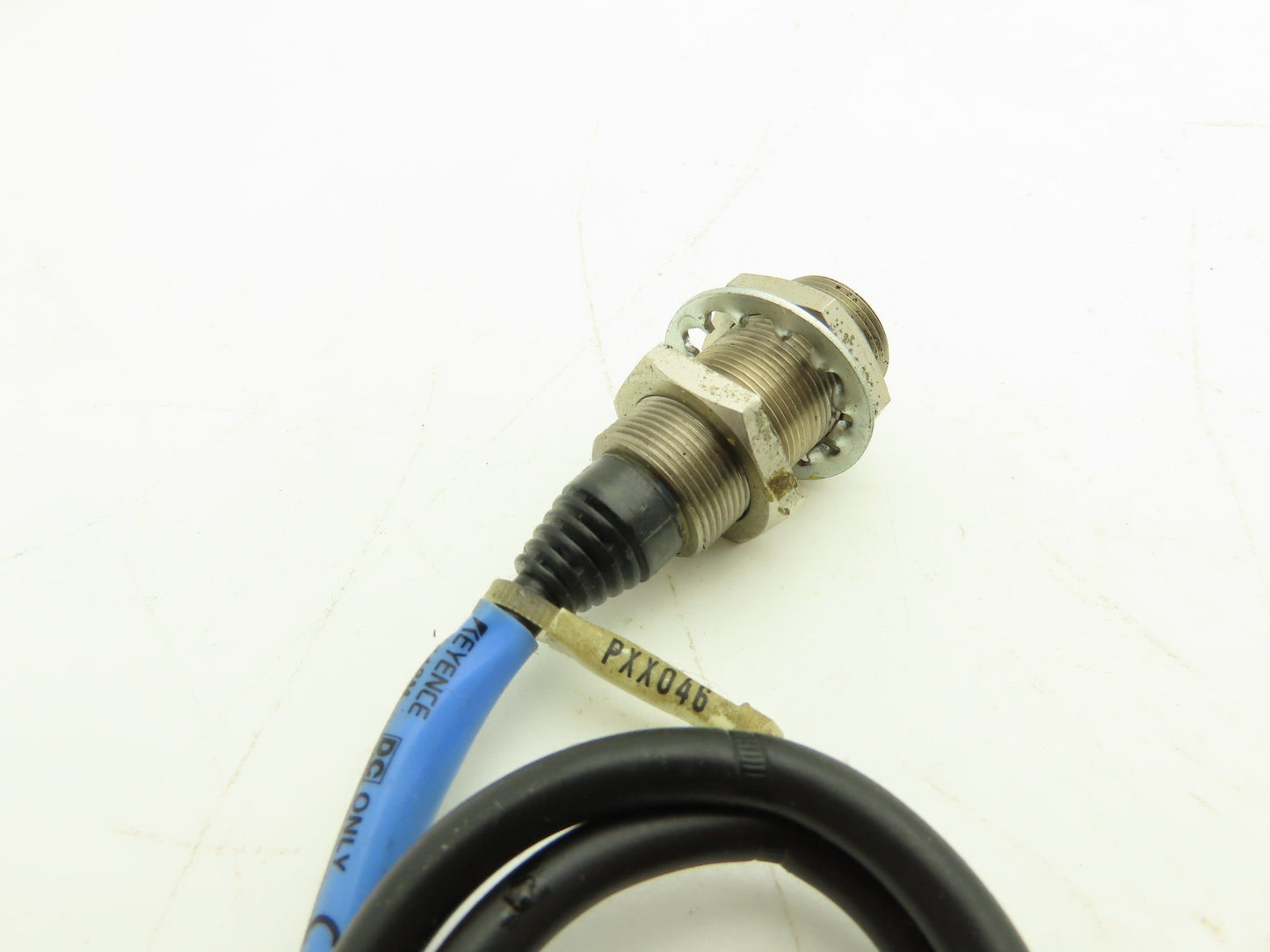 Keyence EV-118M Proximity Sensor Lot of 5