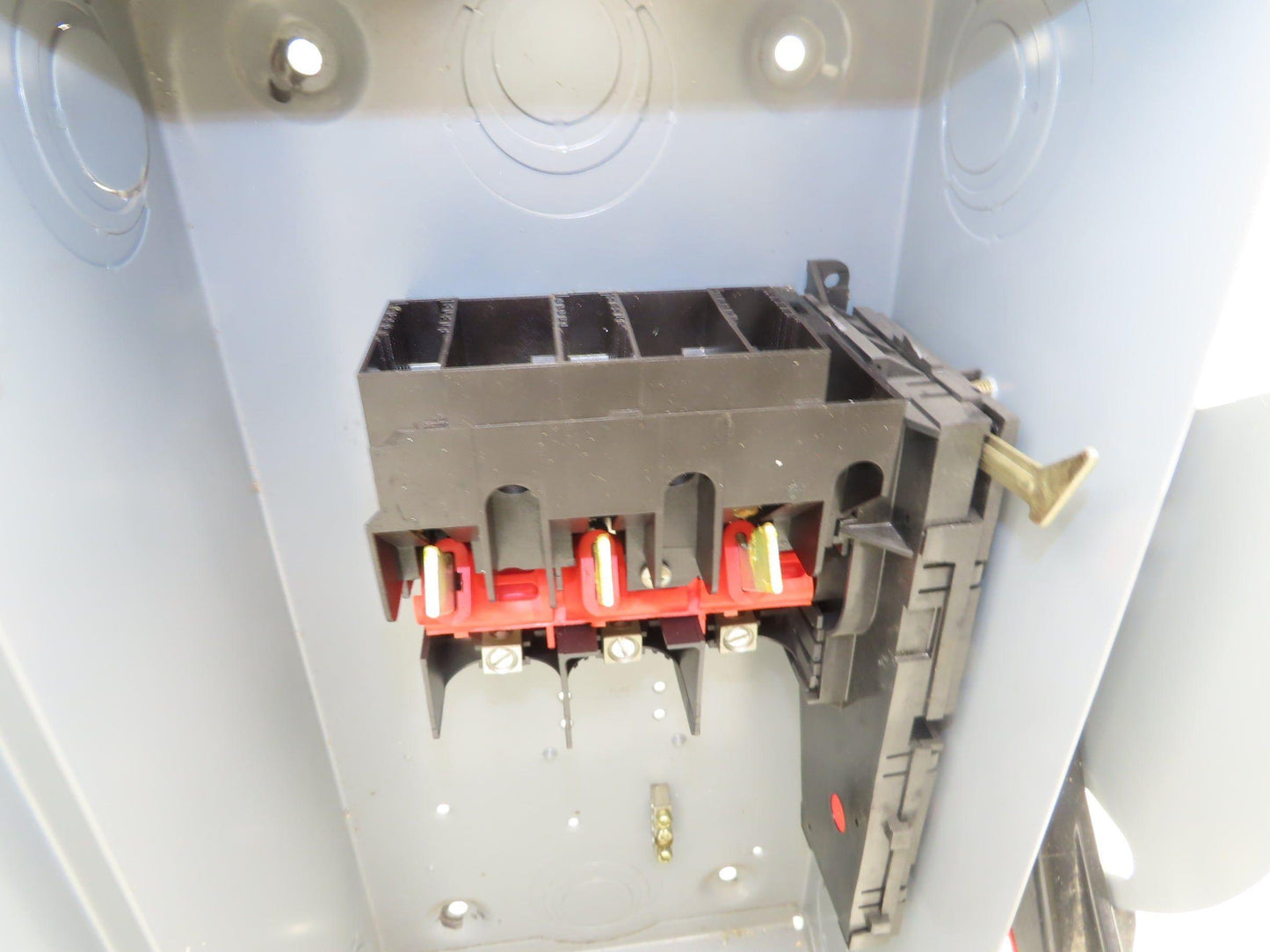 Square D HU362 Safety Disconnect Switch 60A 600VAC 60HP 3Ph Non Fused