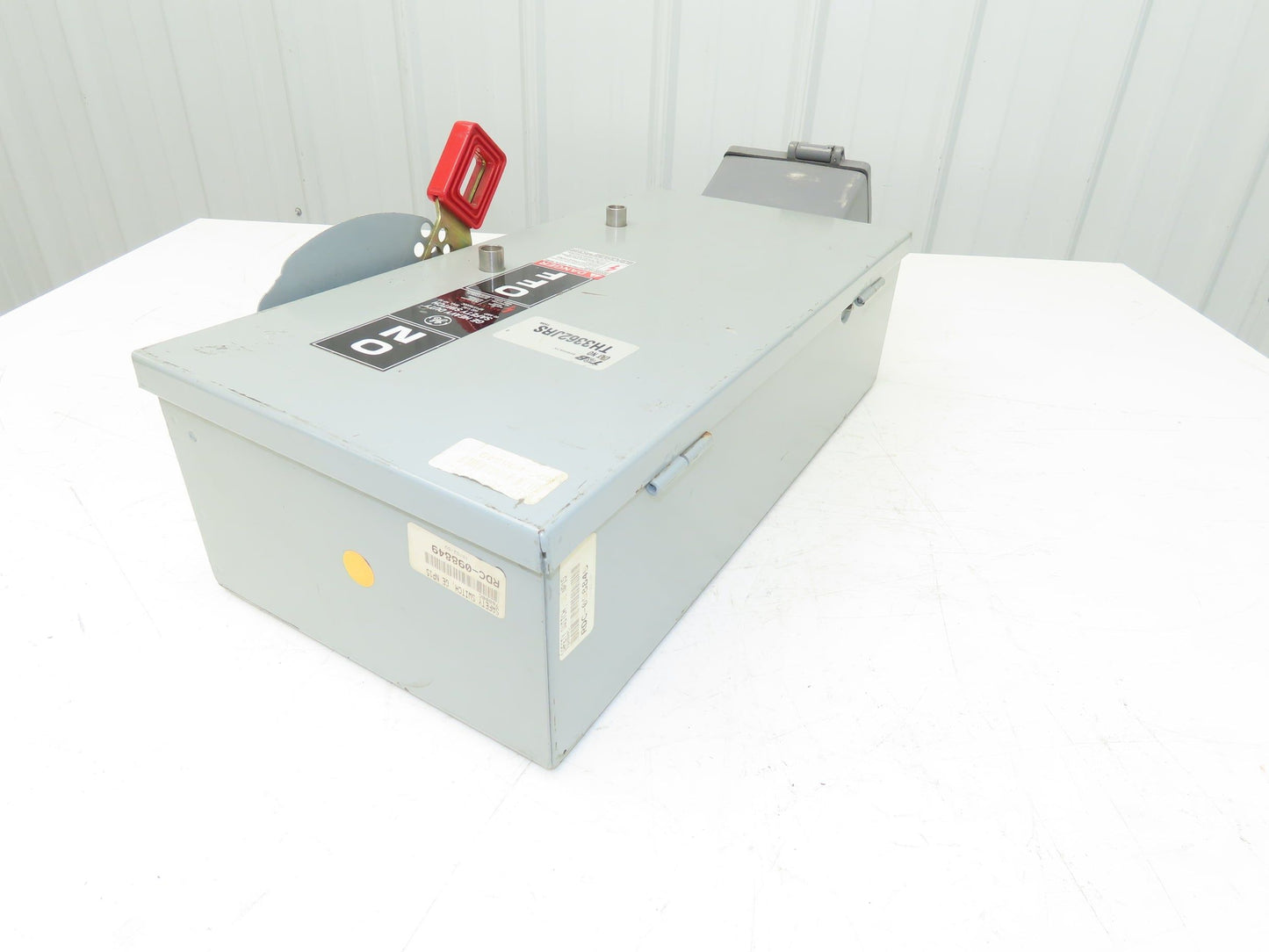 General Electric TH3362J Safety Disconnect Switch 60A 600VAC 3Ph Fused D16419
