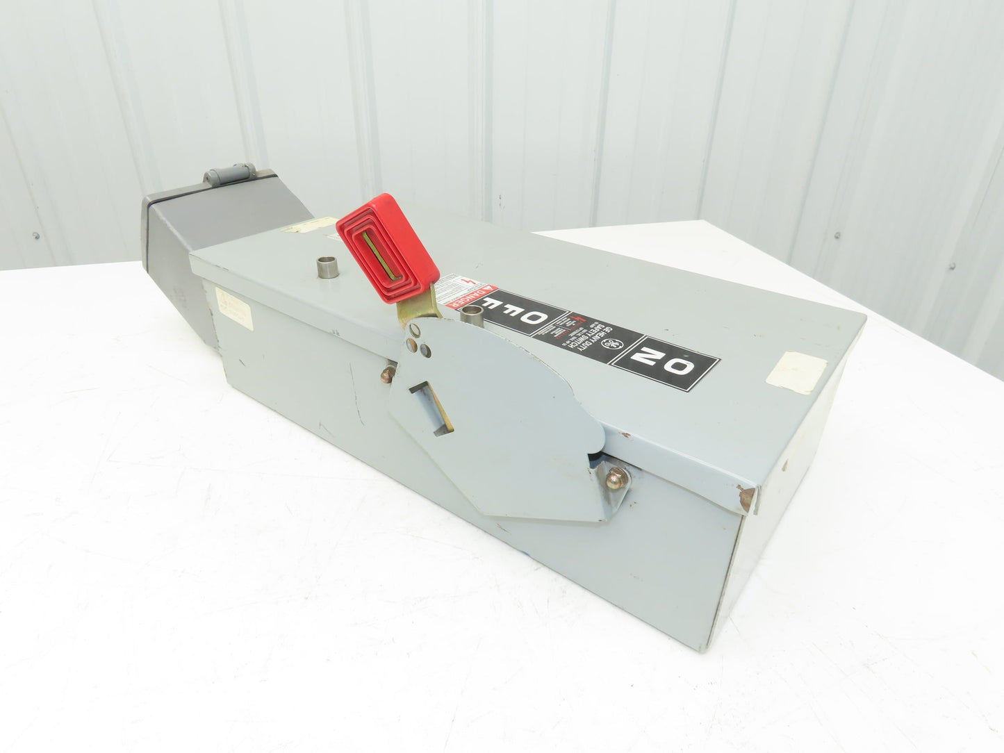 General Electric TH3362J Safety Disconnect Switch 60A 600VAC 3Ph Fused D16419