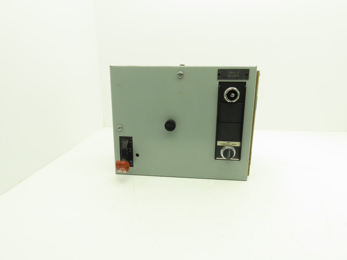 General Electric FVNR 8000 Combination Bucket Motor Starter Fused 460VAC 7.5HP