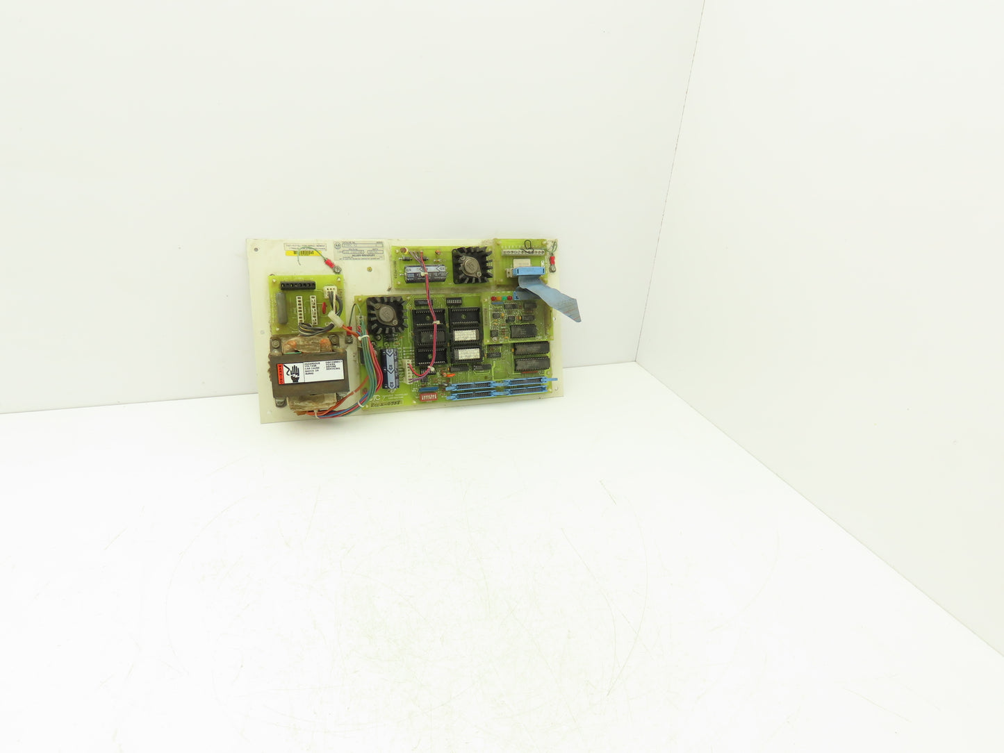 Allen Bradley 2700C-S2 Power Control Board 120/240VAC Ser A