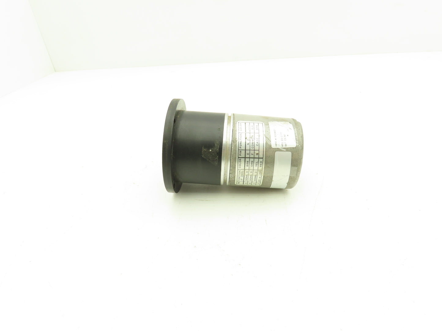 Yaskawa 526B025 Rotary Incremental Encoder