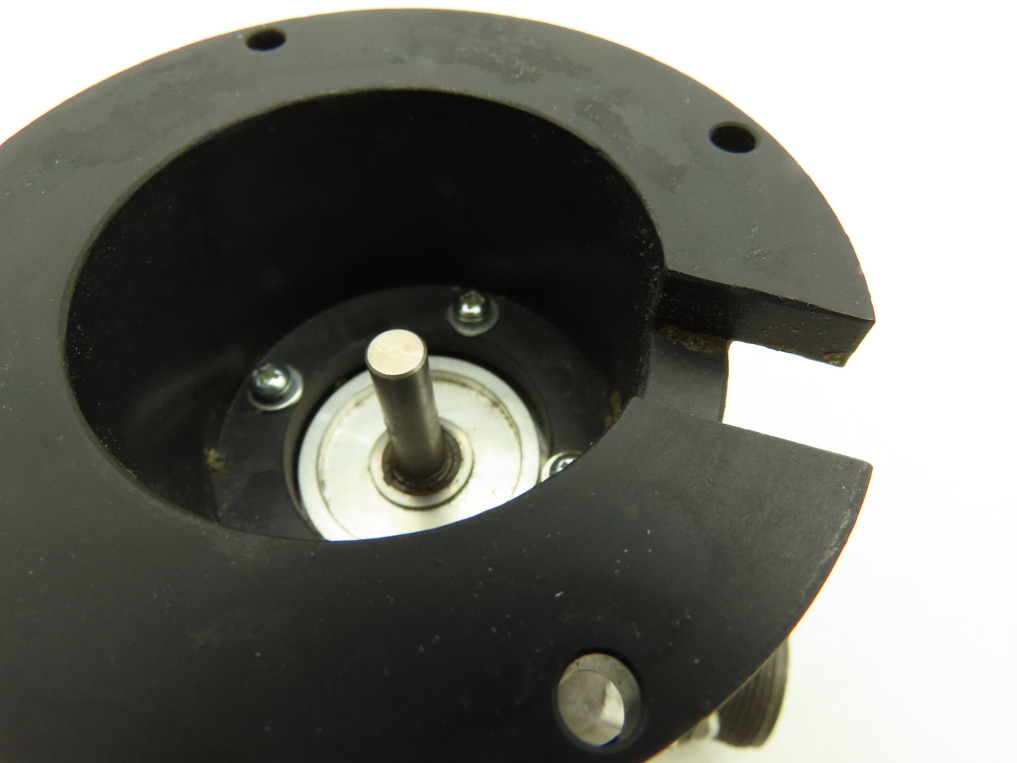 Yaskawa 526B025 Rotary Incremental Encoder