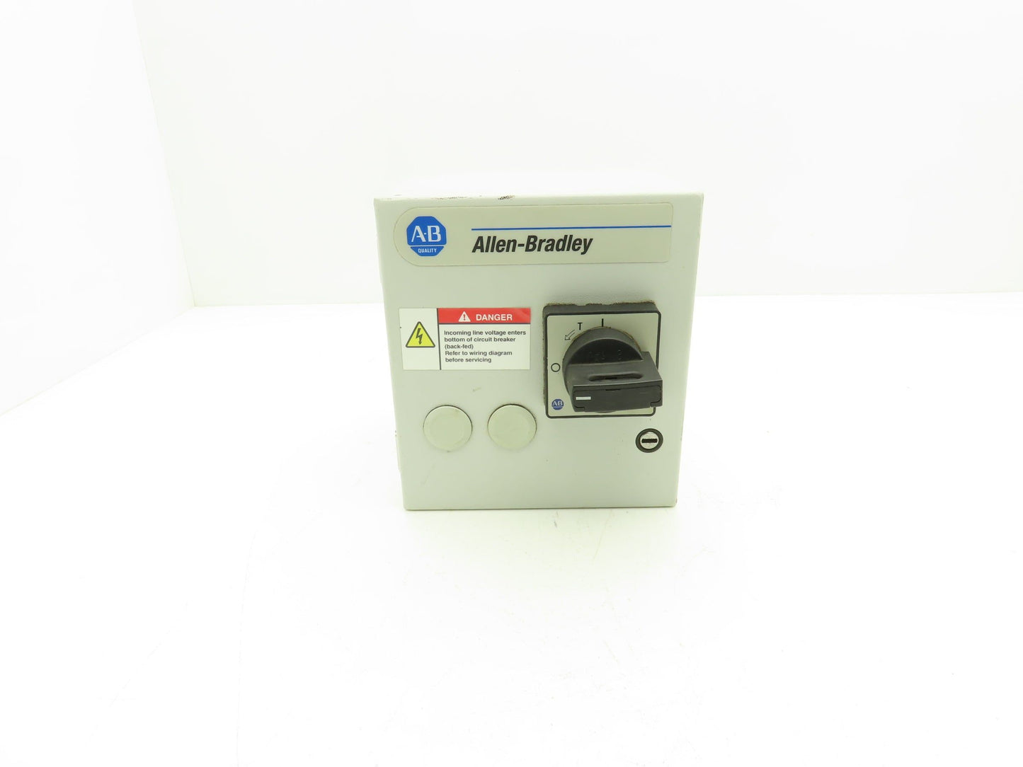 Allen Bradley 103H Motor Starter Enclosure Disconnect 480V 10A 7.5Hp Coil 24VDC
