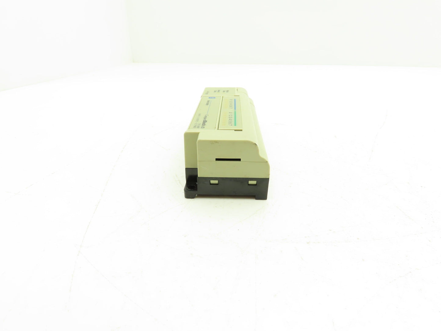 Allen Bradley 1791D-8B8P 8-Pt Input 8-Pt Output Block 24VDC Ser A Lot of 4