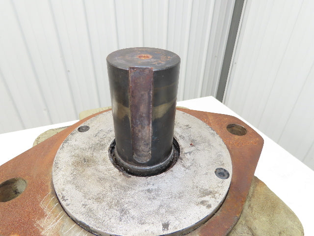 IMO Delaval 272152-004 CIG Series Hydraulic Gear Pump 2-Bolt SAE 65mm Shaft