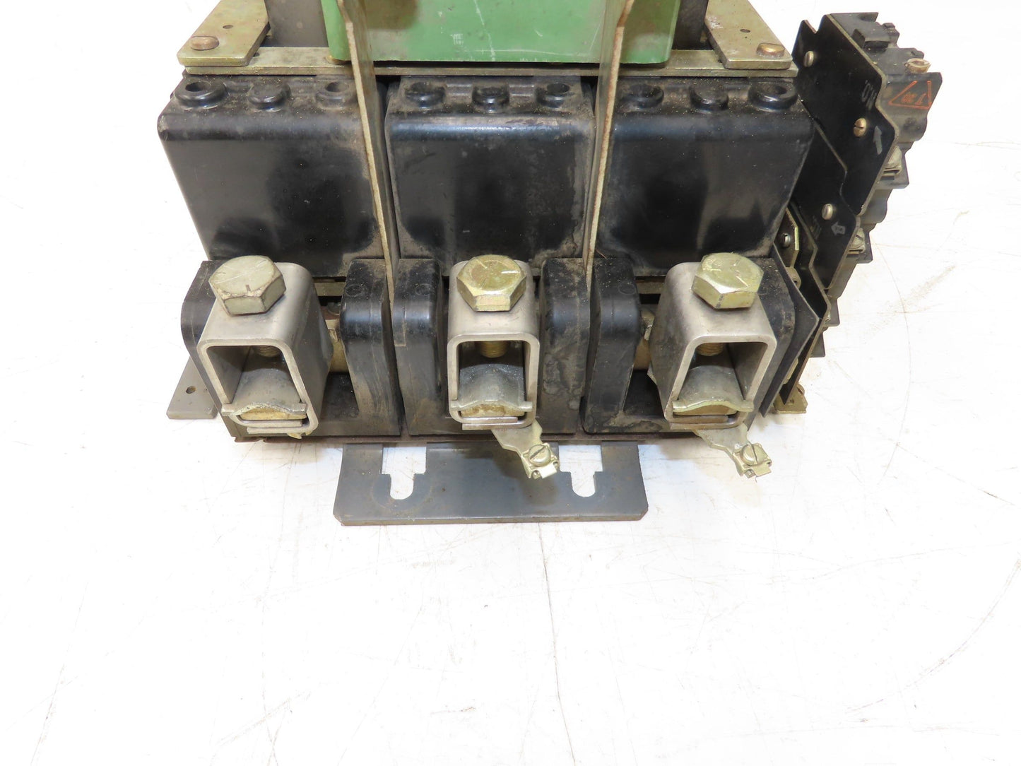 General Electric CR205G000AJA Motor Starter Contactor 200Hp 600VAC 3Ph