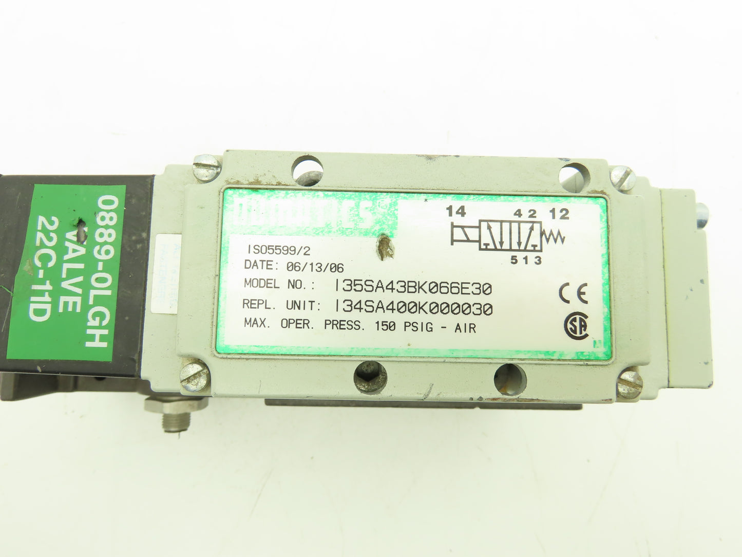 Numatics Pneumatic Air Solenoid Valve/Manifold Assembly 100-120VAC 50/60Hz