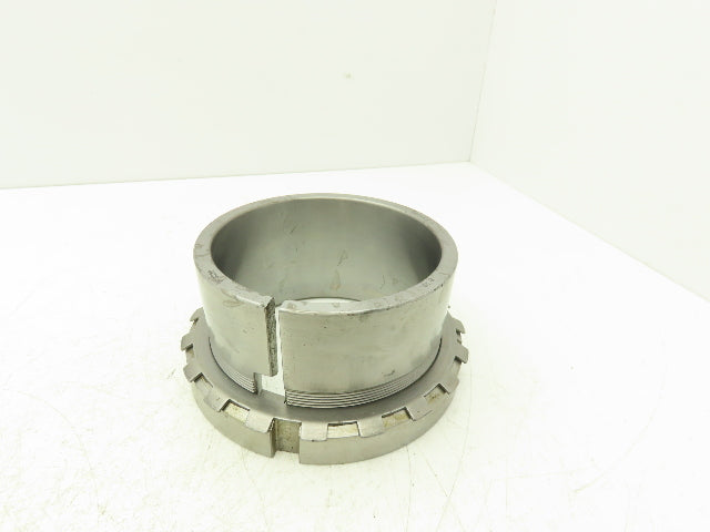 HSP H3030 Bearing Adapter Sleeve 135mm Bore w/Locknut KML30
