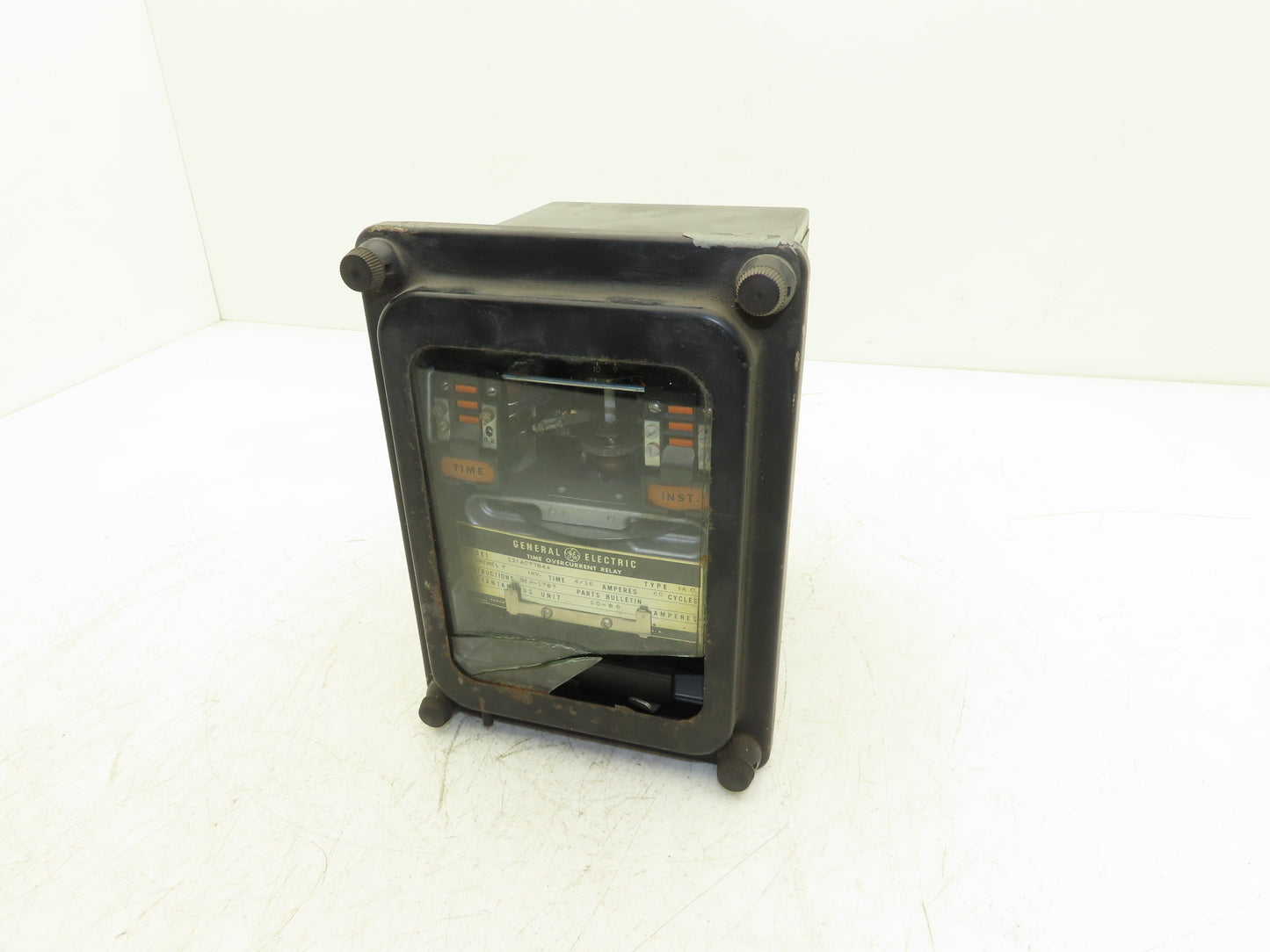 General Electric 12IAC77B4A Overcurrent Time Delay Relay 4-16 Amp Type IA C