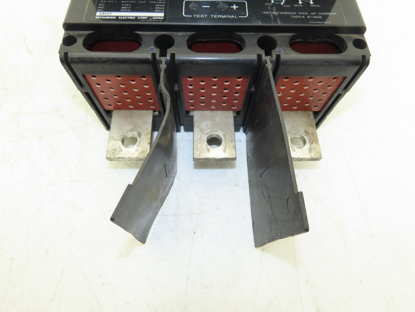 Mitsubishi Electric NFE 400S No Fuse Breaker 400A 3 Pole 600V W/120V Shunt Trip