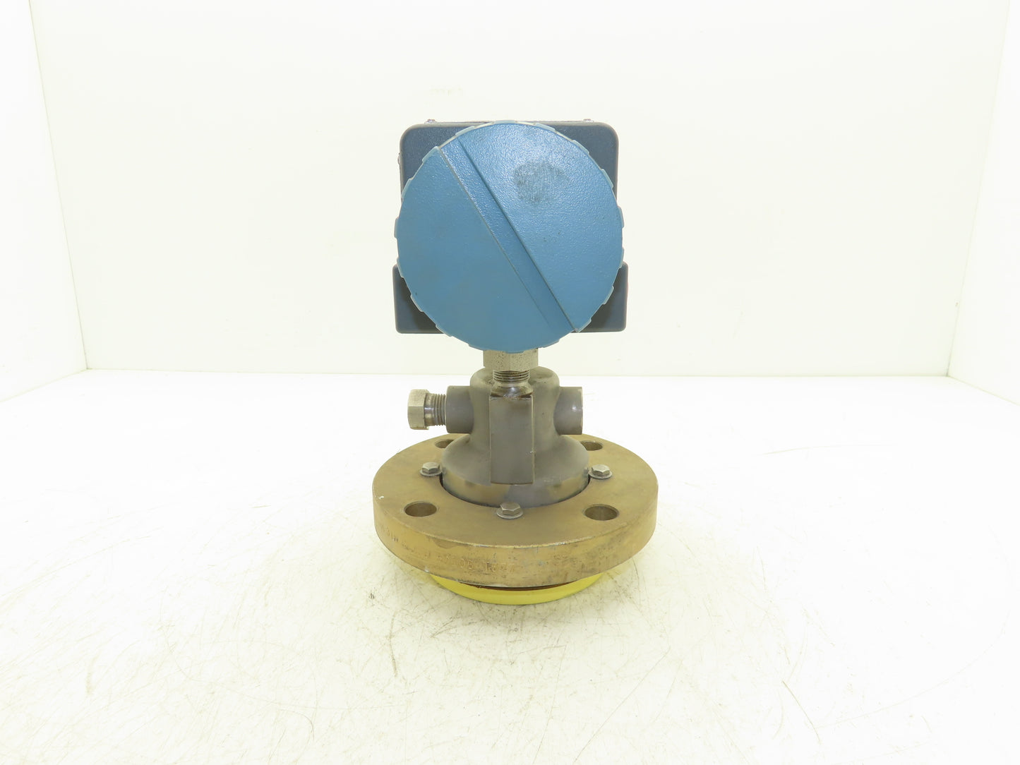 Foxboro 827DF-IS1SHKA1 Electronic Pressure Transmitter 12.5-65VDC 3" Flange