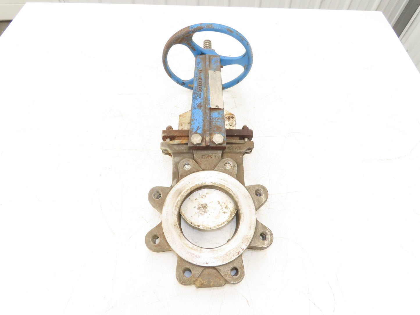 Fabri-Valve C37R304 4" Stainless Knife Gate Valve Rising Stem Lug Style