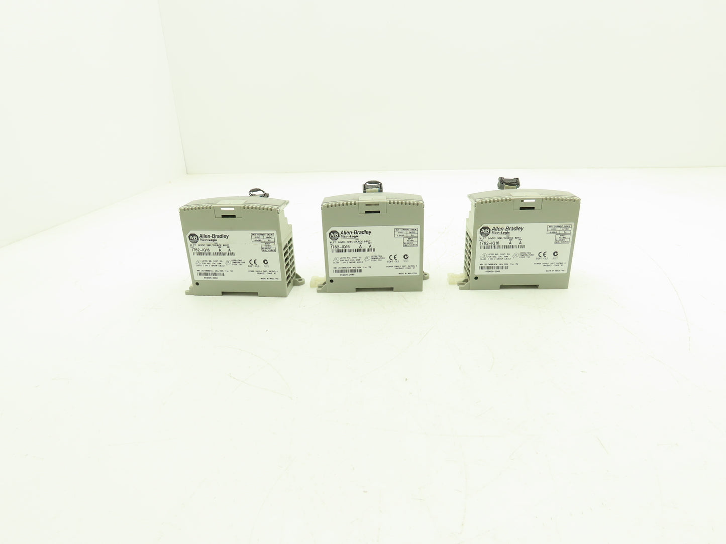 Allen Bradley 1762-IQ16 MicroLogix Sink/Source Input 16 Pt Lot of 3