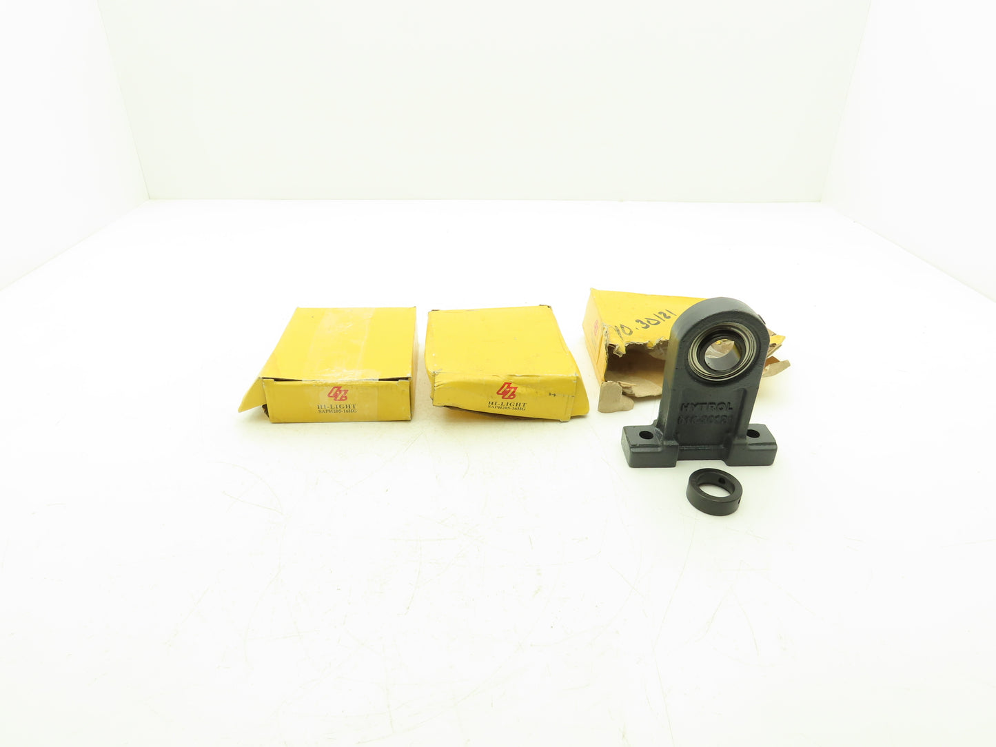Hytrol 010-30121 Pillow Block Bearing 1" Bore Lot of 3