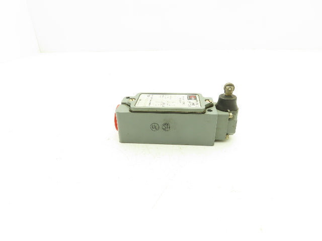 Cutler-Hammer 10316H3042C Type L Limit Switch Plunger Style 600VAC Hazardous Loc
