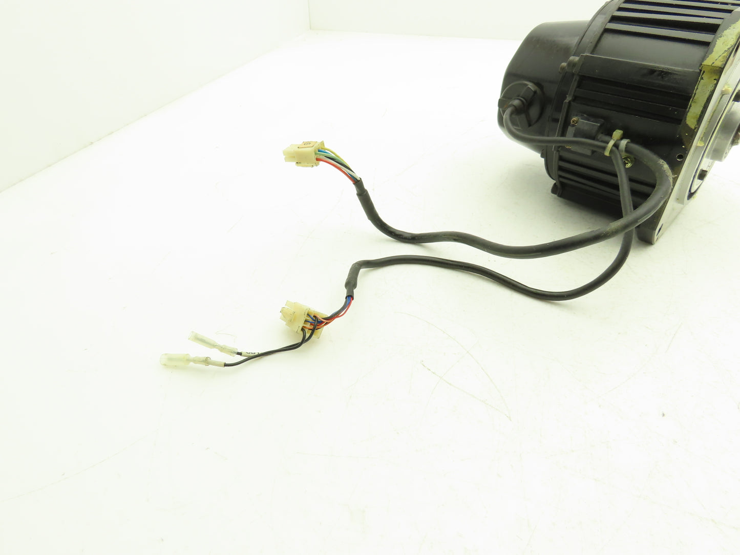 Yaskawa SGMDH06A2AYR25 550W 2.63Nm 2000RPM 200V AC Servo Motor