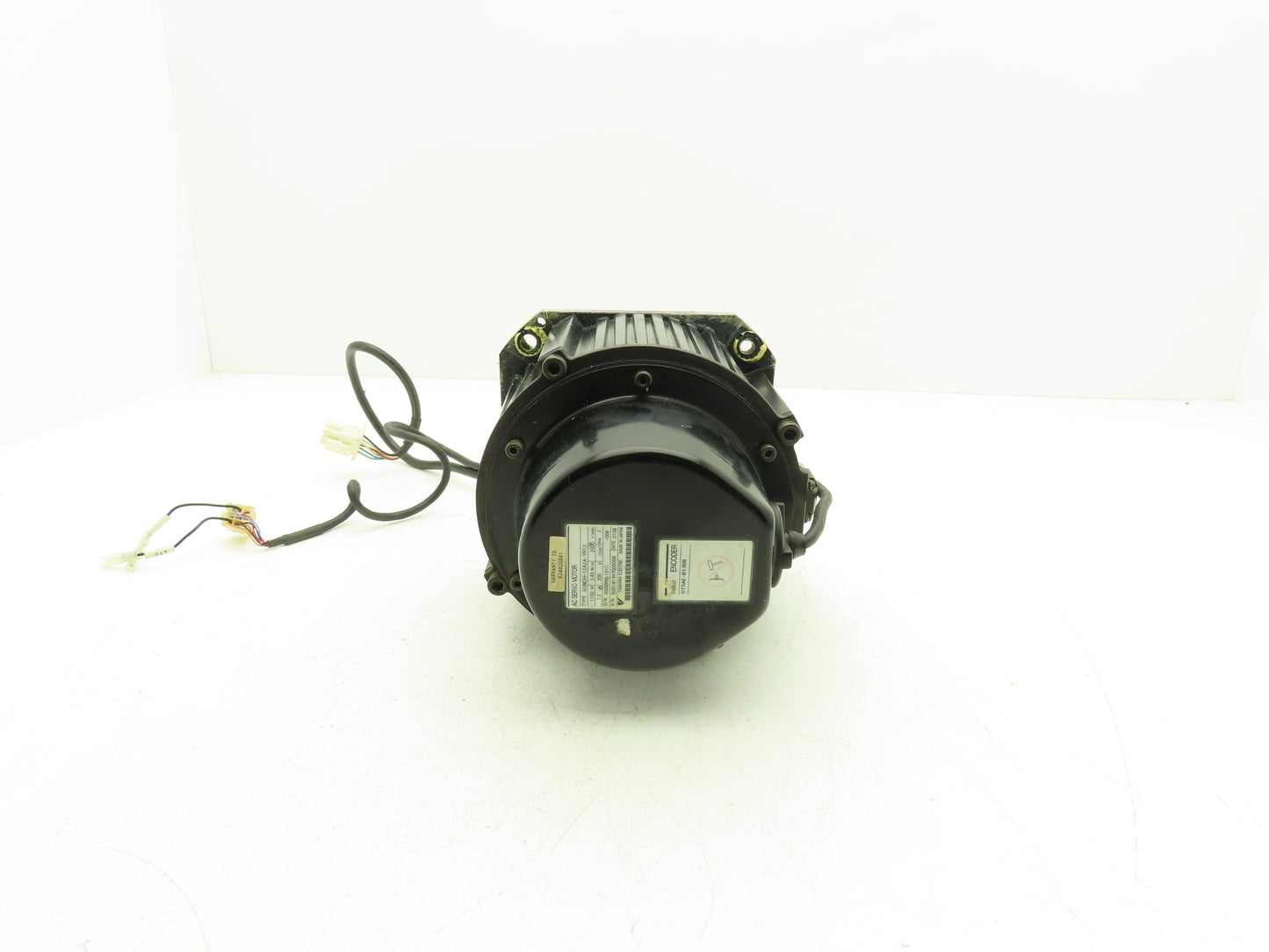 Yaskawa SGMDH-12A2A-YR13 1150W 5.49Nm 2000RPM 200V AC Servo Motor
